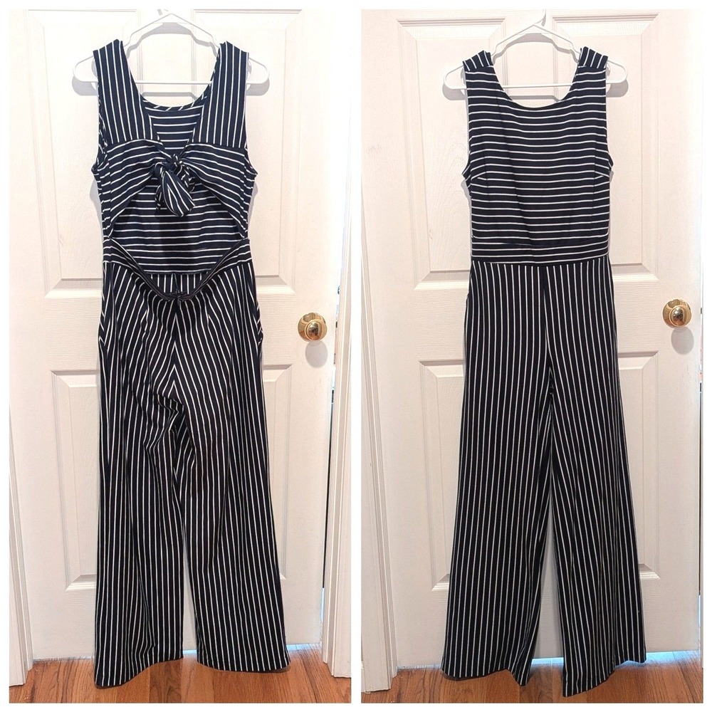 Coastal Nautical Striped Wide Leg Jumpsuit Twist Back Cutout Resort NY&Co Large